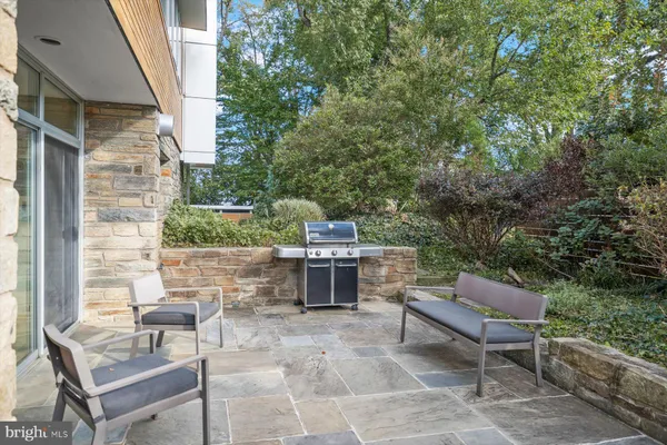 $2,799,000 | 2533 North Ridgeview Road, Arlington, VA 22207