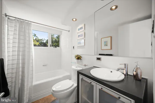 $2,799,000 | 2533 North Ridgeview Road, Arlington, VA 22207