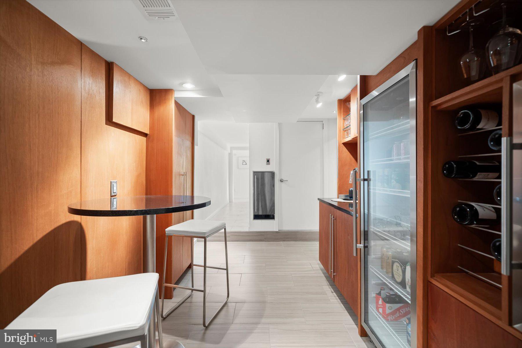 2533 North Ridgeview Road Arlington, VA 22207 - Photo 61 of 93 Built-in bar area w/wine fridge & ice maker