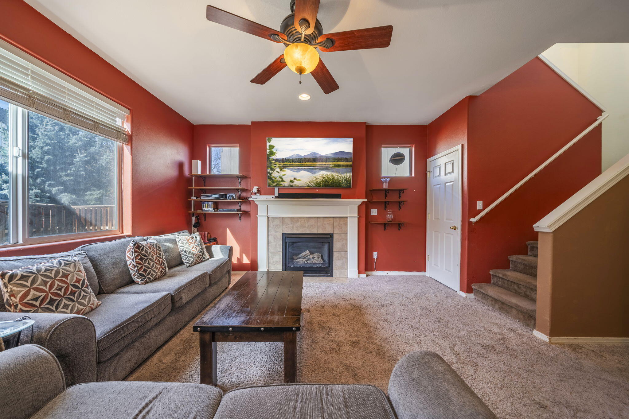2891 Northeast Sedalia Loop Bend, OR 97701 - Photo 9 of 53 Living Room