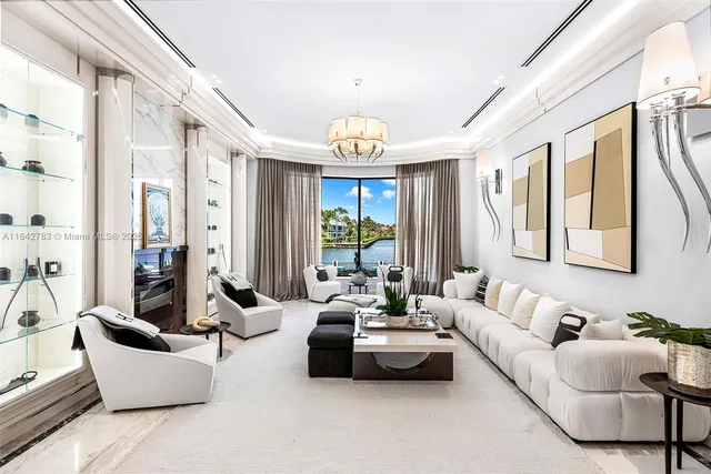 $29,995,000 | 498 N Parkway, Golden Beach, FL 33160