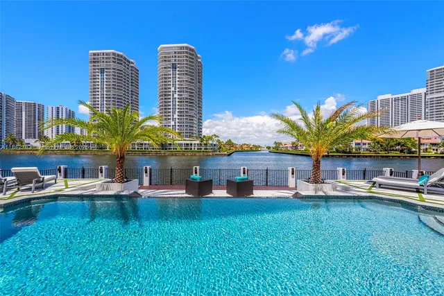 $29,995,000 | 498 N Parkway, Golden Beach, FL 33160