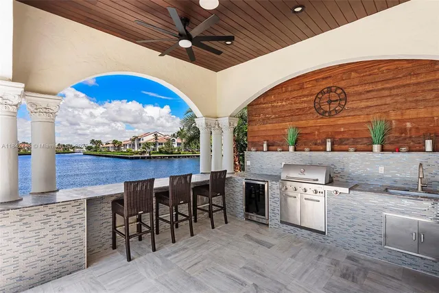 $29,995,000 | 498 N Parkway, Golden Beach, FL 33160