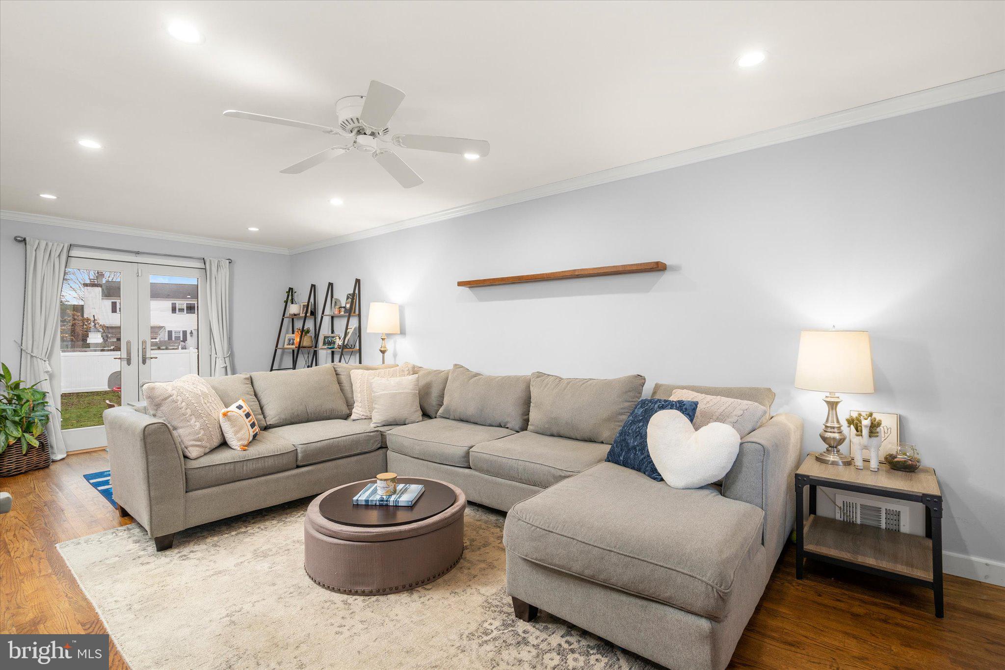 23 Yorkshire Road Hamilton, NJ 08610 - Photo 7 of 26 Gallery Image 7
