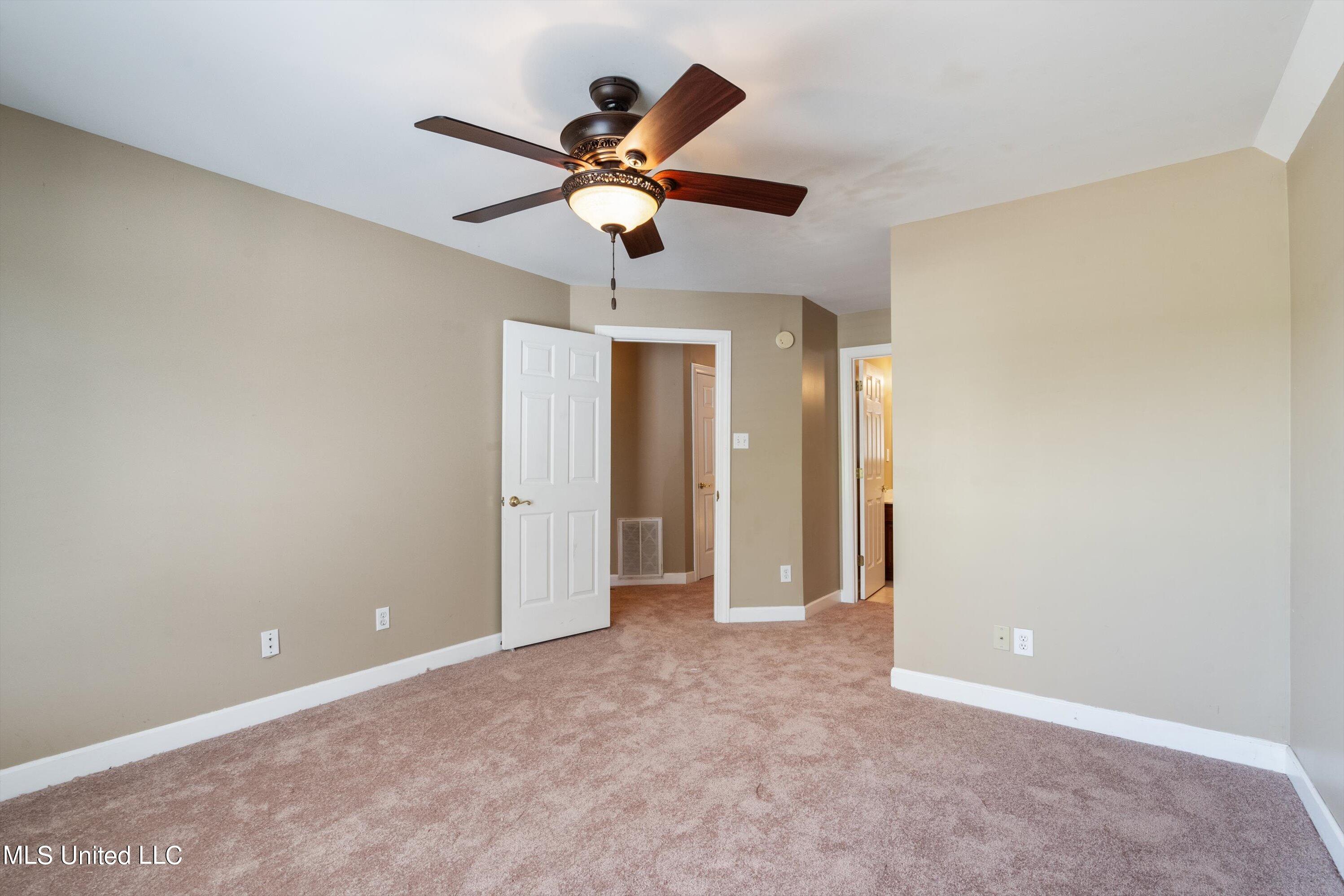 42 Tara Road Holly Springs, MS 38635 - Photo 26 of 47 26-Bedroom 3