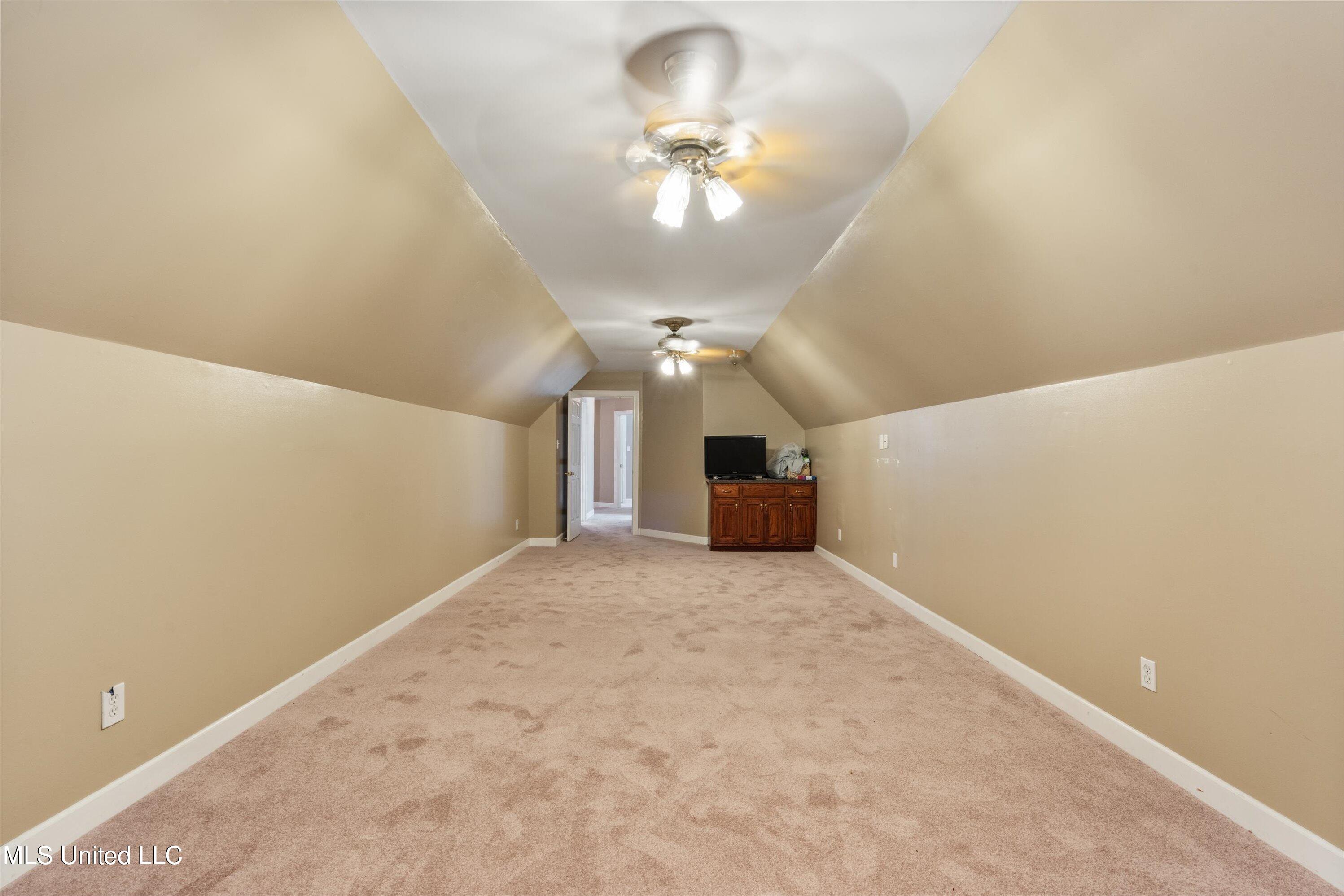 42 Tara Road Holly Springs, MS 38635 - Photo 31 of 47 31-Bonus Room