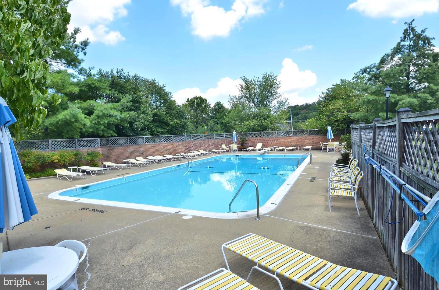 4525 28th Road South, Unit 39 Arlington, VA 22206 - Photo 26 of 31 Gallery Image 26