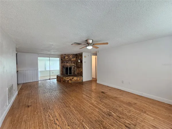 $1,500 | 15812 Sea Pines Drive, Hudson, FL 34667