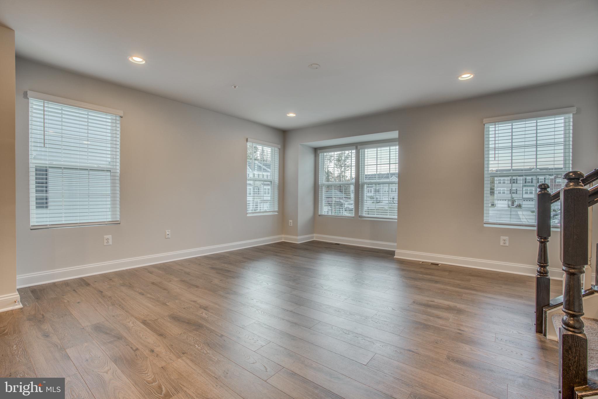 9813 Ravenhurst Road Middle River, MD 21220 - Photo 18 of 56