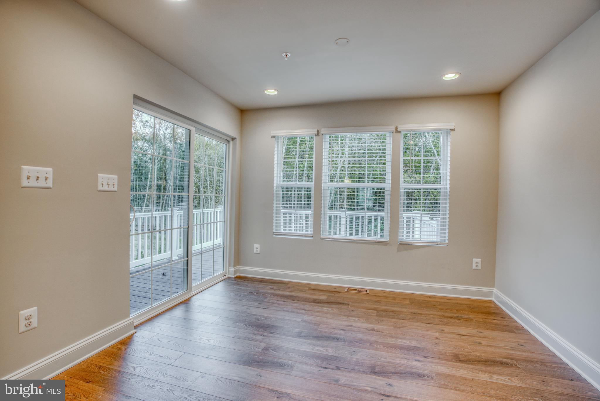 9813 Ravenhurst Road Middle River, MD 21220 - Photo 19 of 56