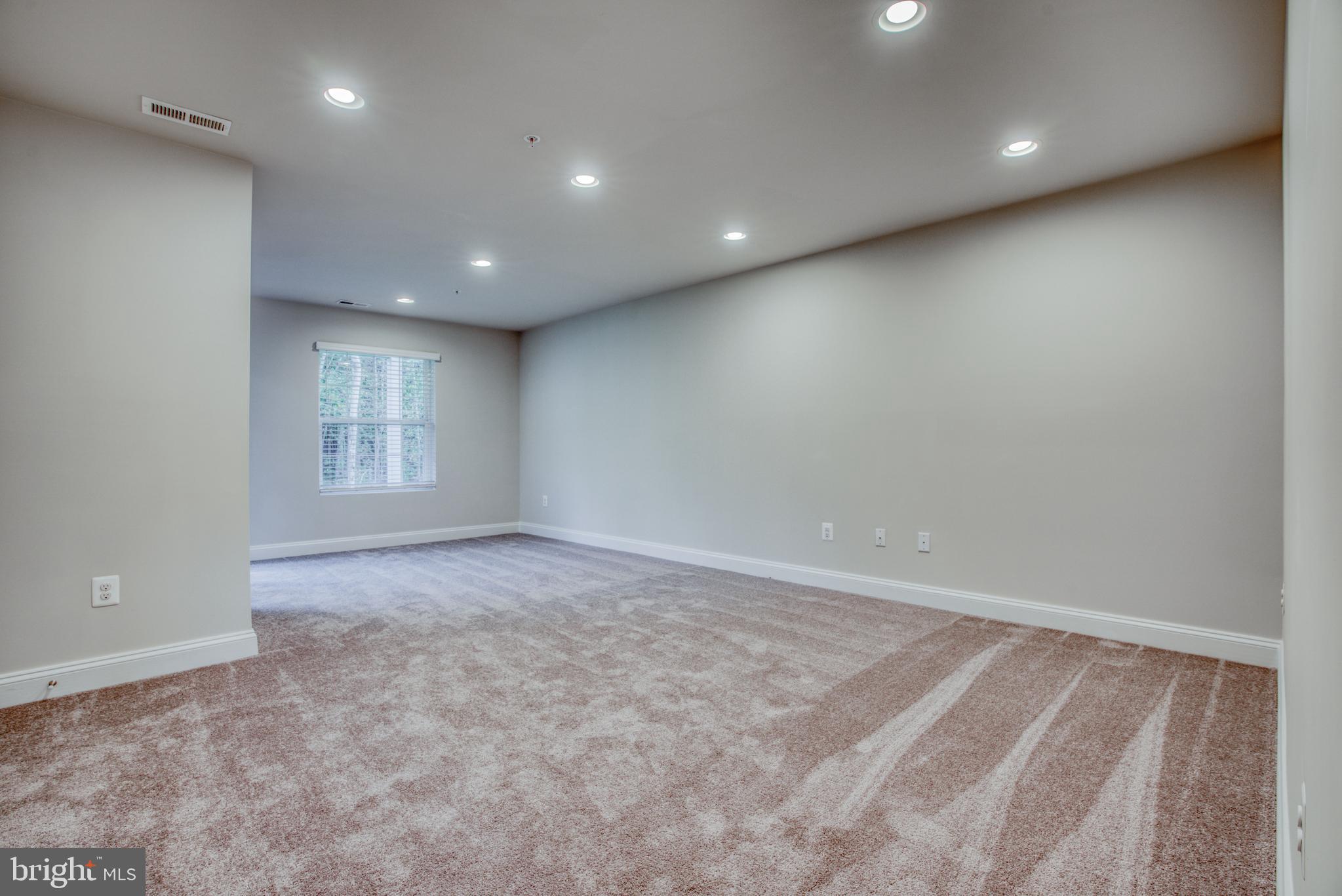 9813 Ravenhurst Road Middle River, MD 21220 - Photo 25 of 56