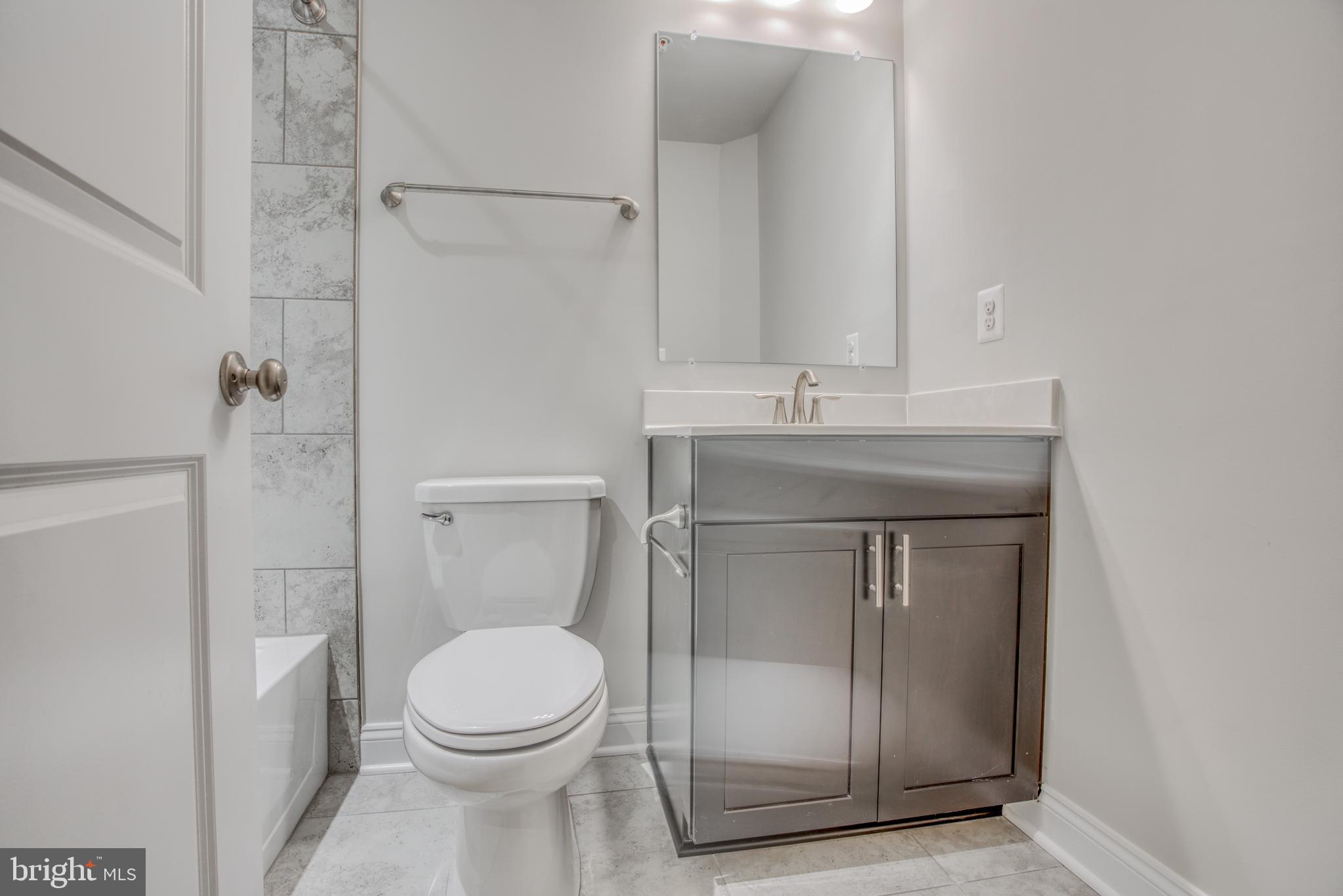 9813 Ravenhurst Road Middle River, MD 21220 - Photo 47 of 56