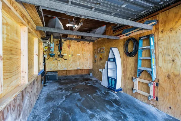 $799,999 | 1001 West Ocean Drive, Unit 1201, Key Colony Beach, FL 33051