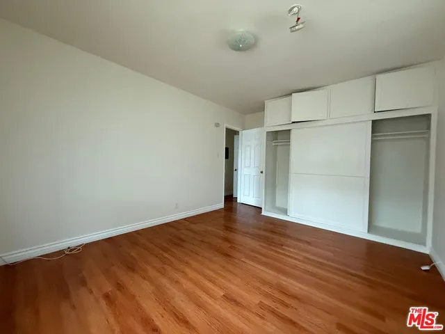 $1,690 | 7932 Brimfield Avenue, Panorama City, CA 91402