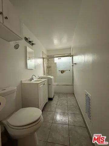 $1,690 | 7932 Brimfield Avenue, Panorama City, CA 91402