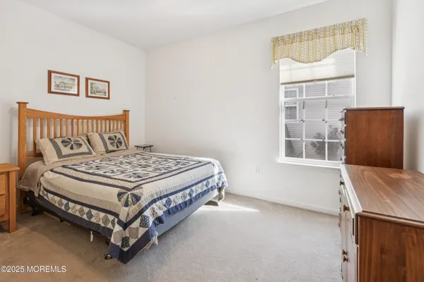 $410,000 | 70 Cromwell Lane, Jackson, NJ 08527