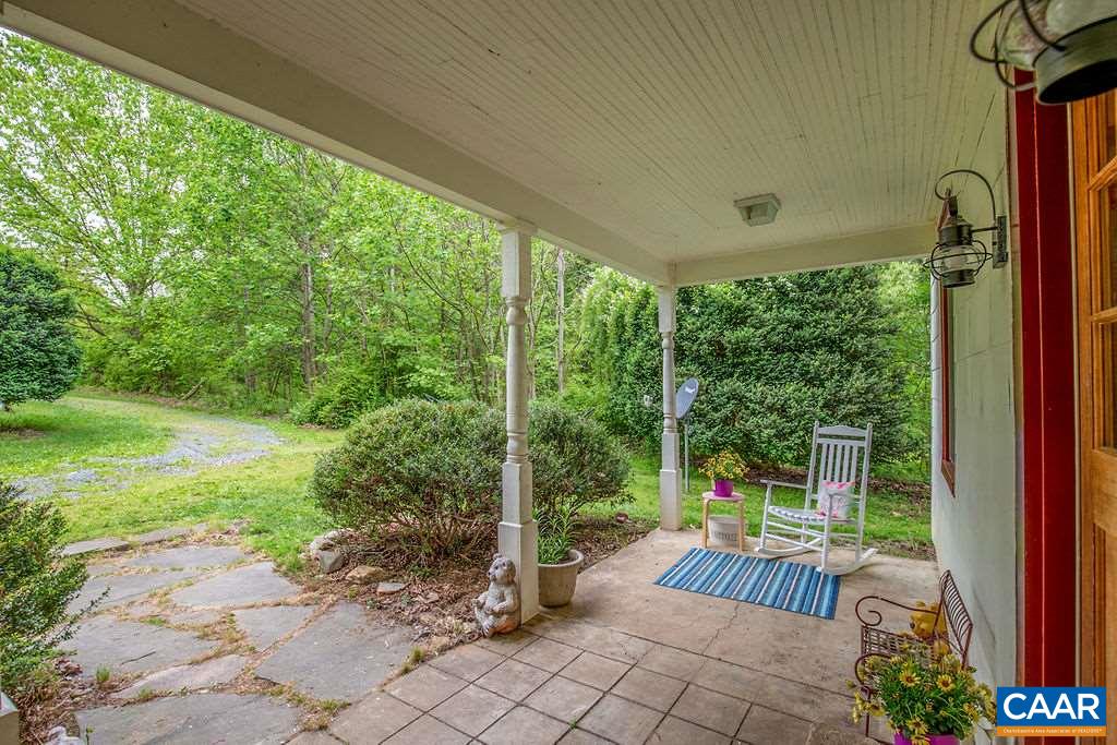 259 Chapman Road Stanardsville, VA 22973 - Photo 3 of 21 Gallery Image 3