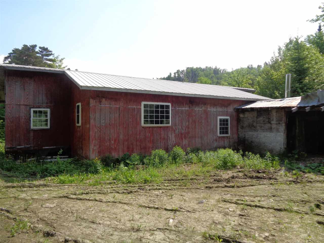 1876 Hartwell Pond Road Glover, VT 05875 - Photo 25 of 28