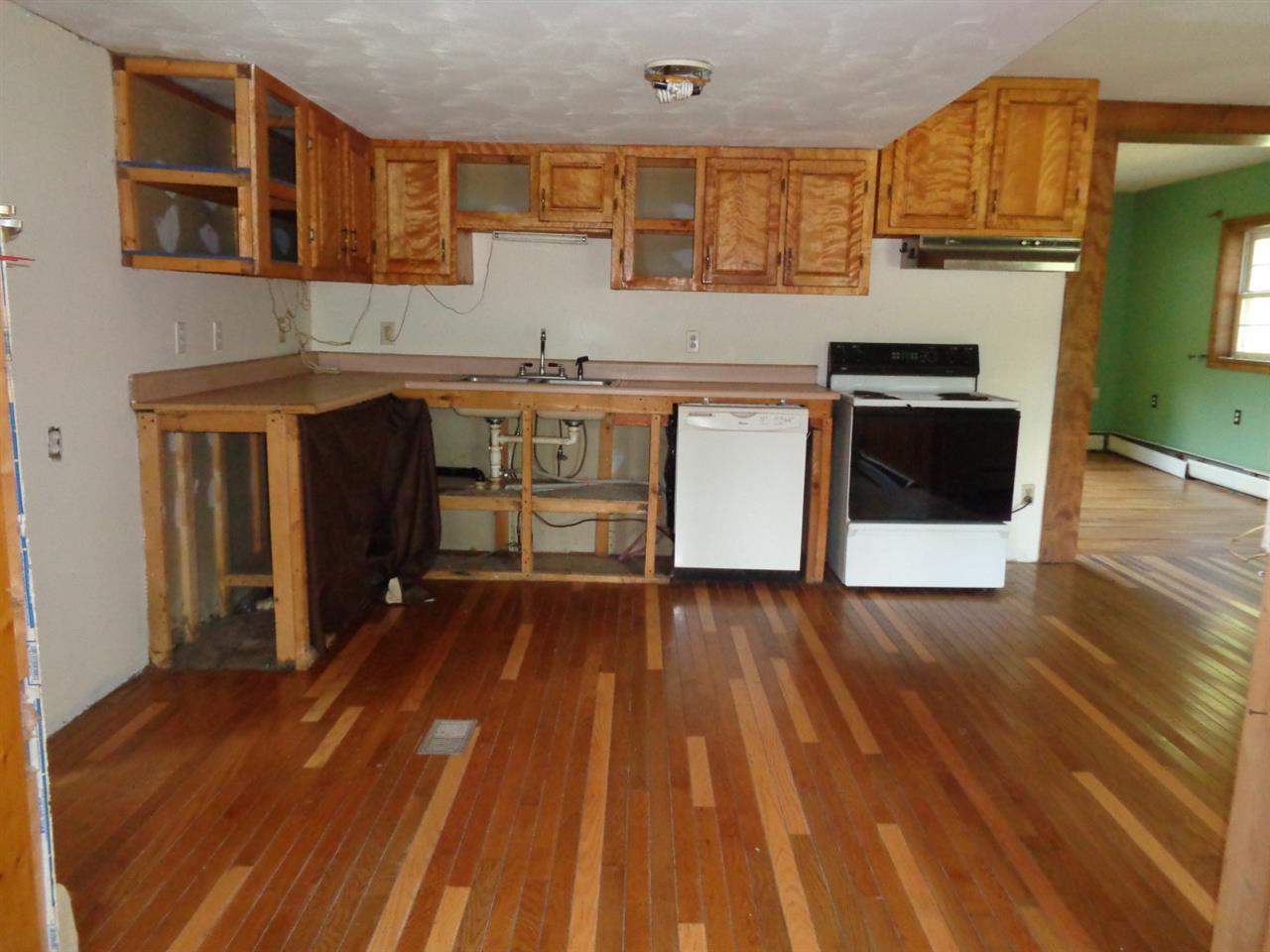 1876 Hartwell Pond Road Glover, VT 05875 - Photo 5 of 28