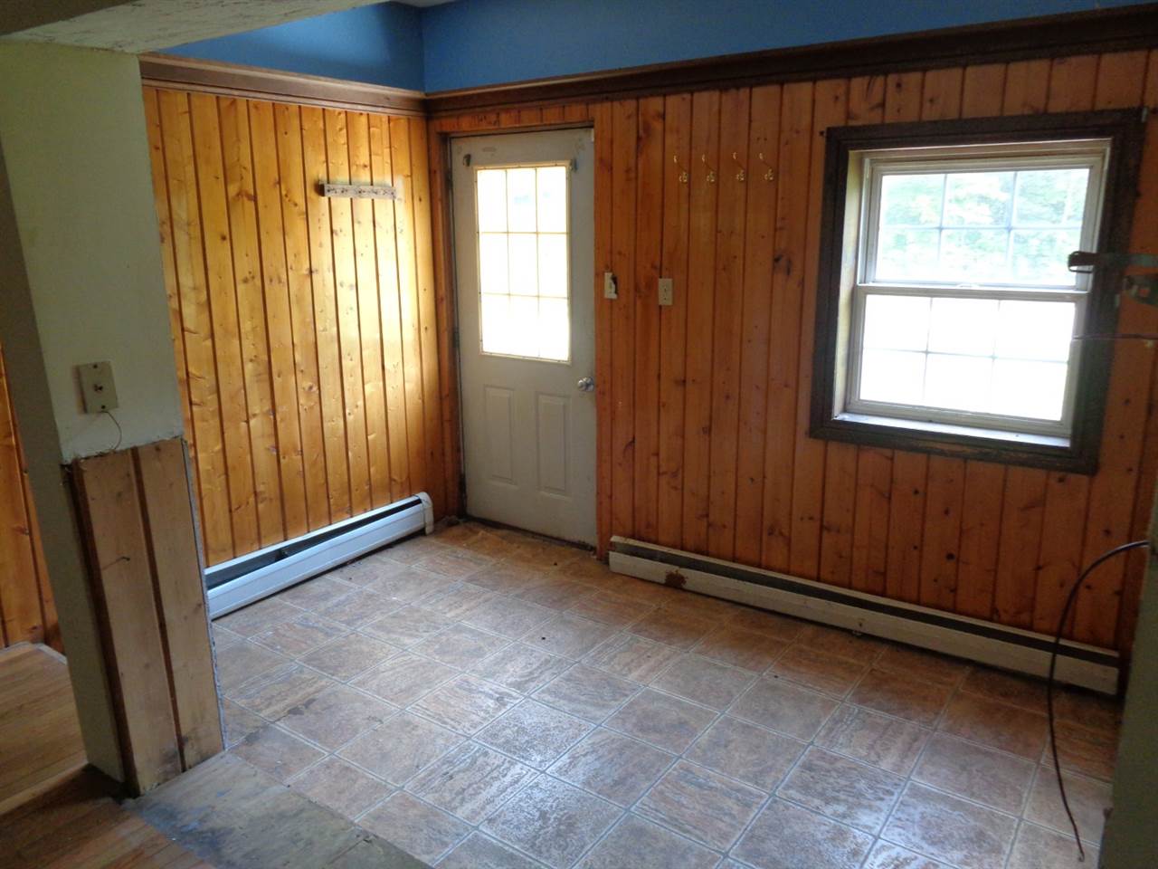 1876 Hartwell Pond Road Glover, VT 05875 - Photo 7 of 28