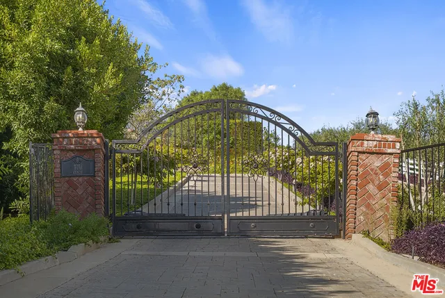 a view of balcony with yard