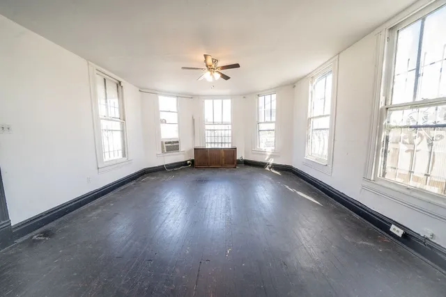 $900 | 1414 1/2 Campbell Street, Houston, TX 77009