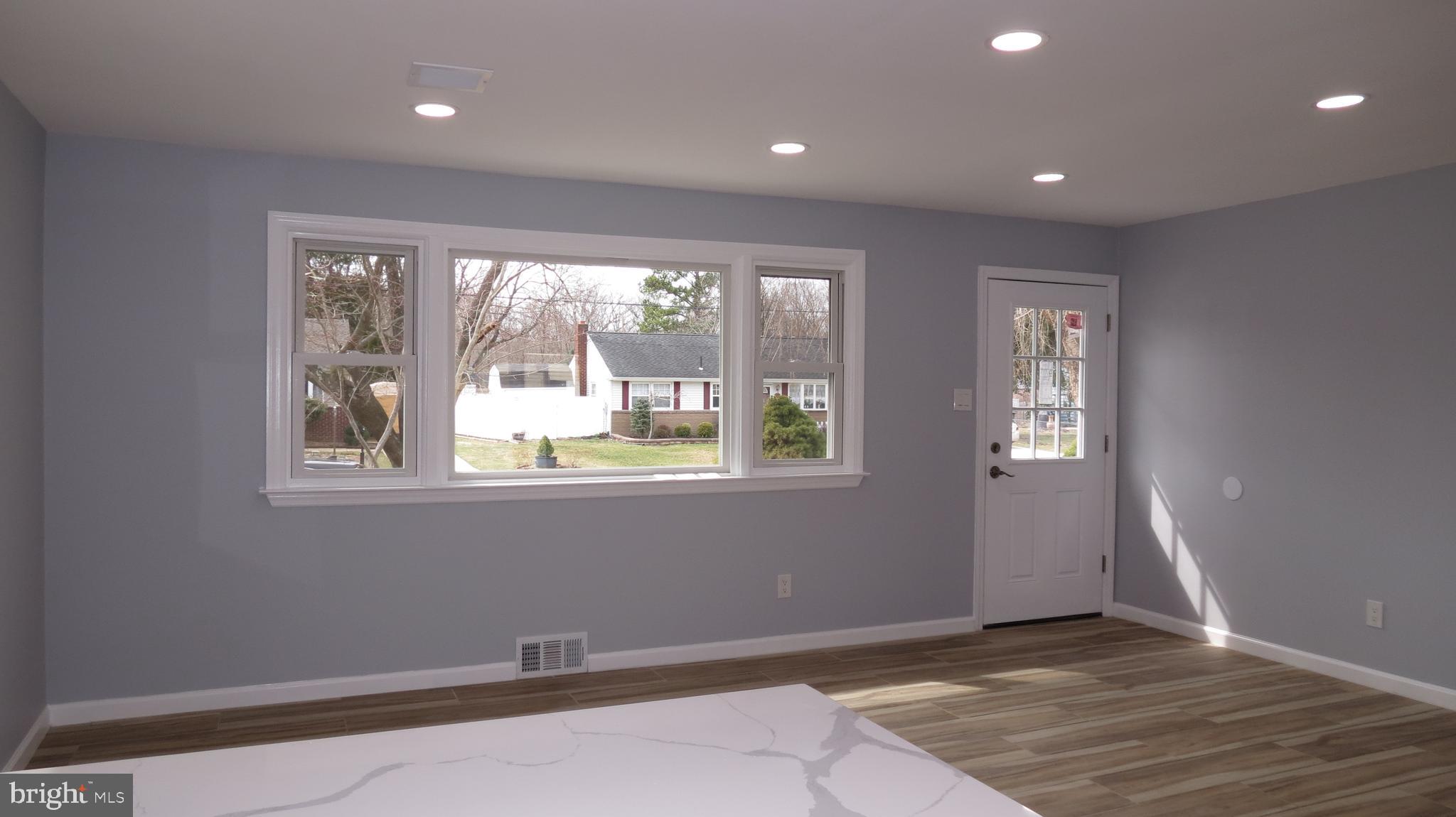 976 Kirk Road Williamstown, NJ 08094 - Photo 5 of 27