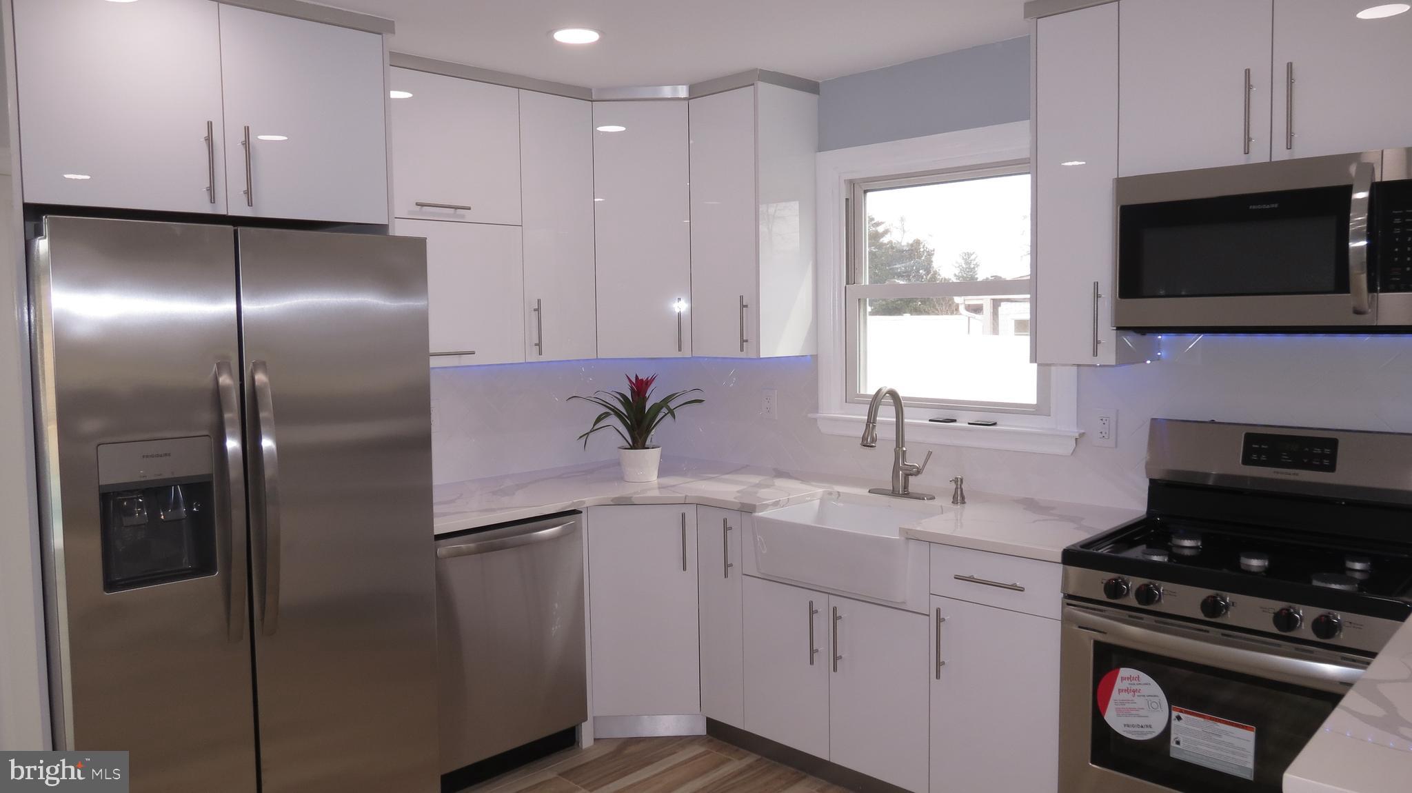 976 Kirk Road Williamstown, NJ 08094 - Photo 7 of 27