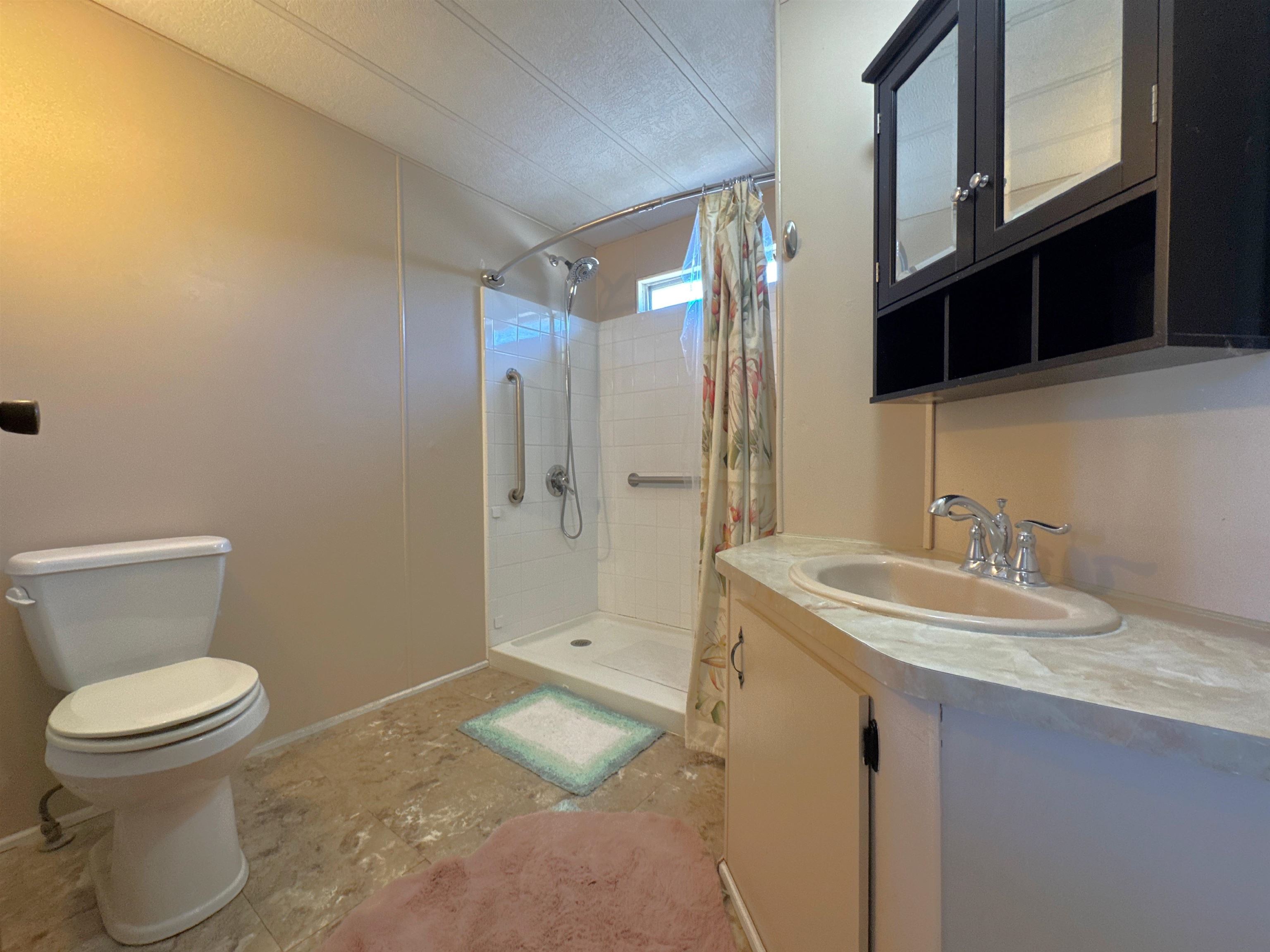 20 Country Way Goffstown, NH 03045 - Photo 22 of 36