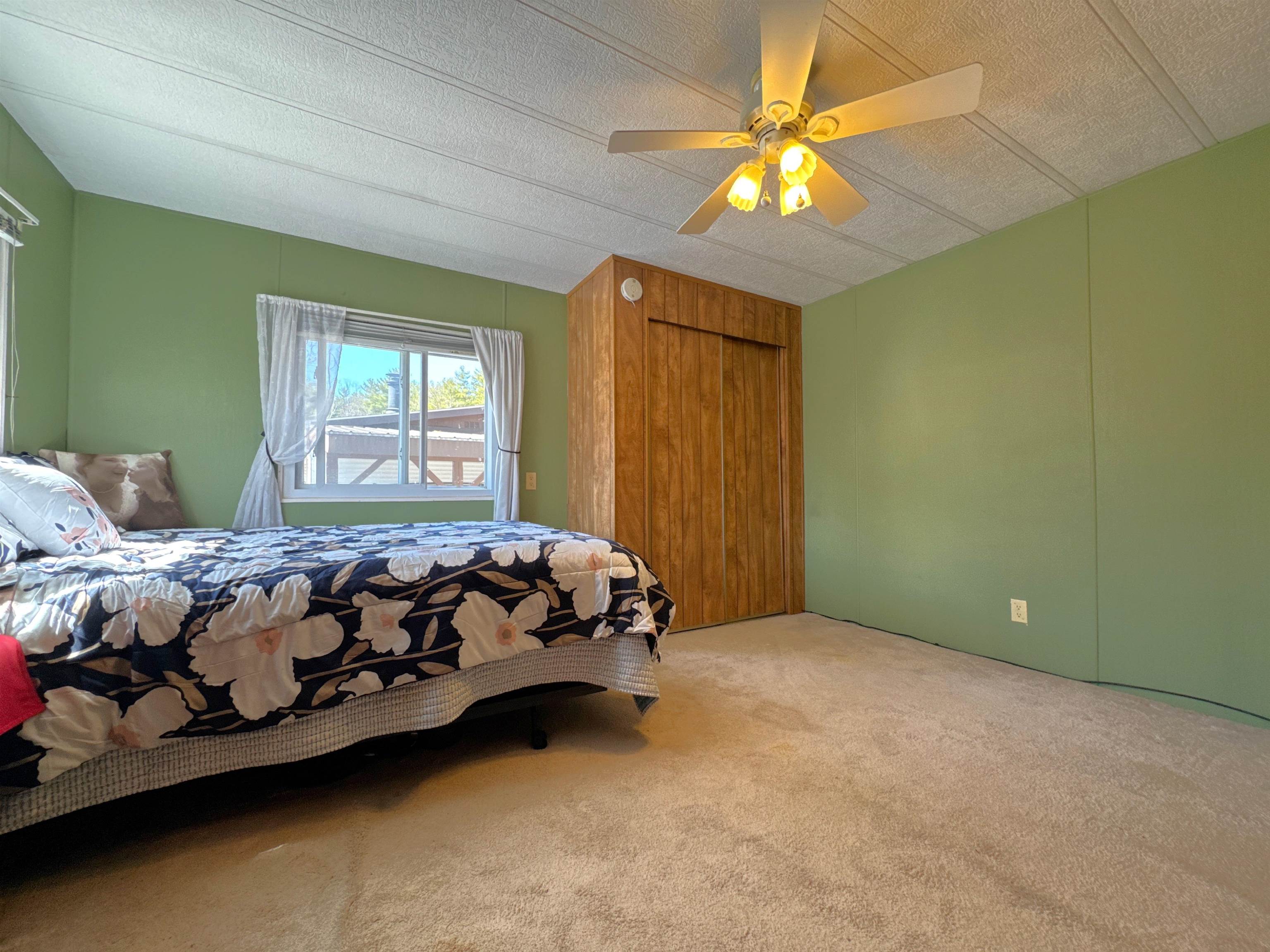 20 Country Way Goffstown, NH 03045 - Photo 25 of 36