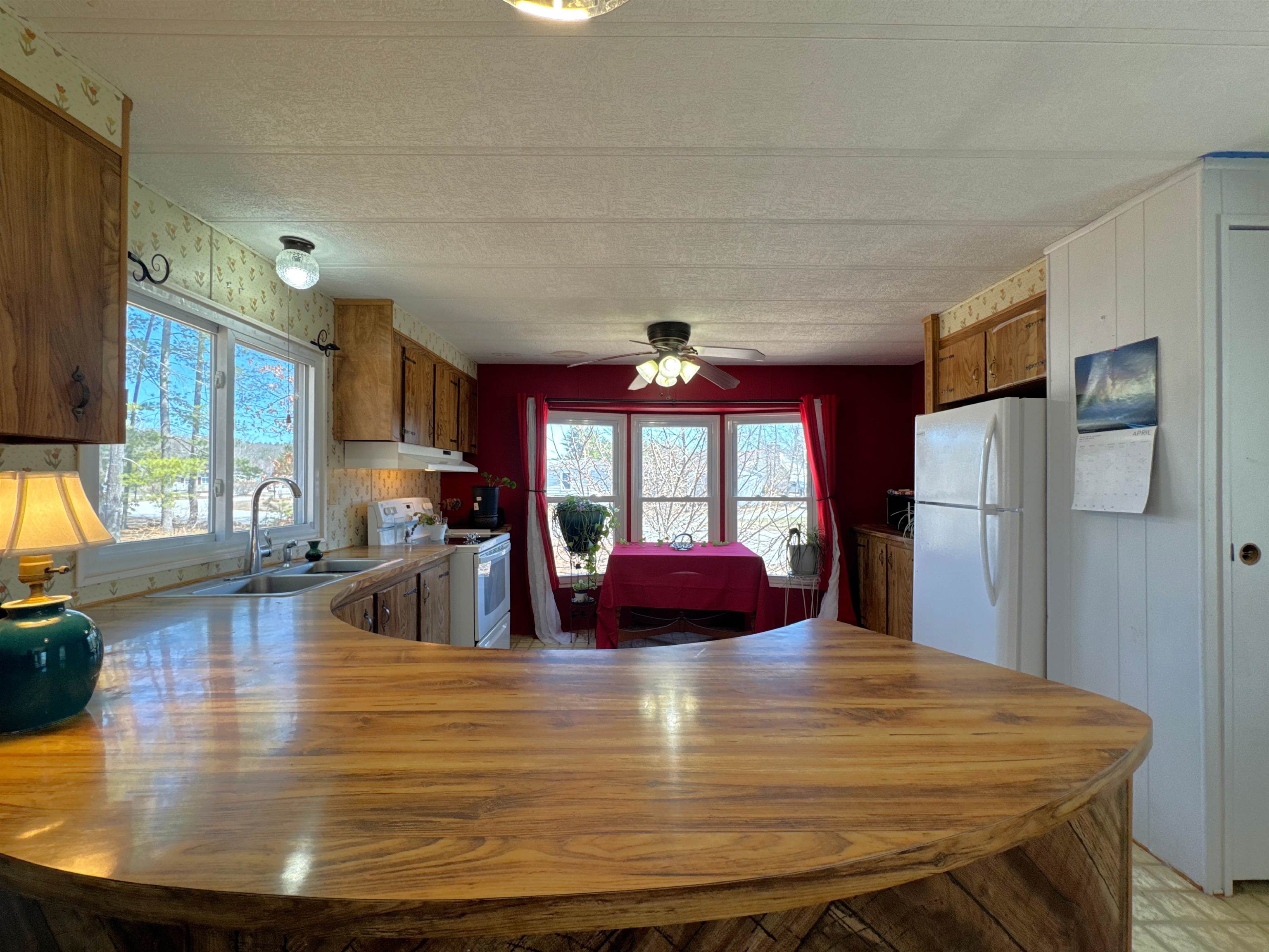 20 Country Way Goffstown, NH 03045 - Photo 7 of 36