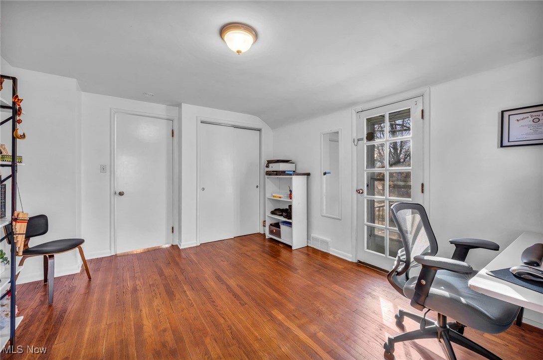 1236 Yellowstone Road Cleveland Heights, OH 44121 - Photo 30 of 39