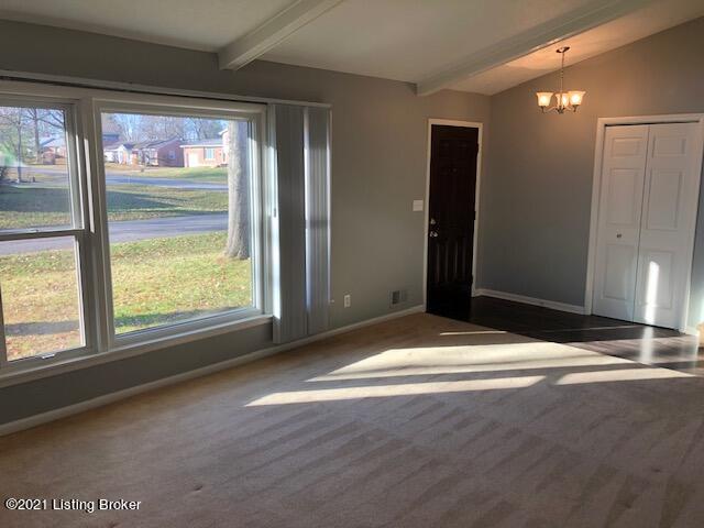 6709 Fernview Road Louisville, KY 40291 - Photo 3 of 39 3Living Room