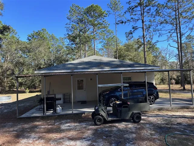 a view of a car garage