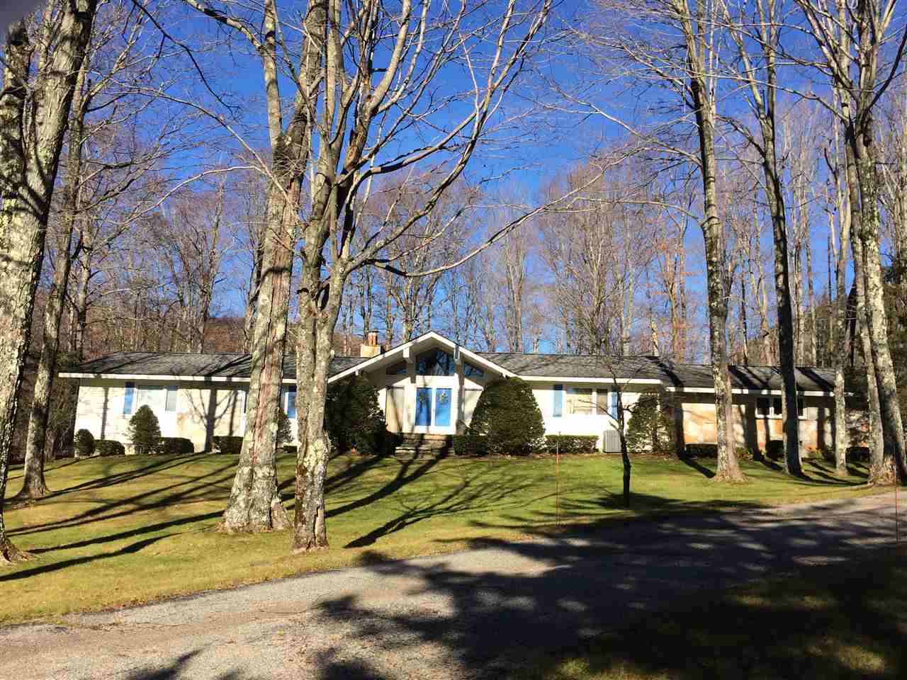 22 Round Robin Road Killington, VT 05751 - Photo 3 of 29 Gallery Image 3