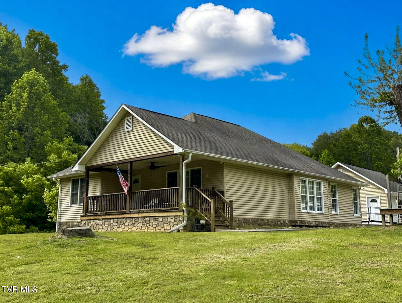 2397 Lower Rinehart Road Dandridge, TN 37725 - Photo 1 of 69 a (1)