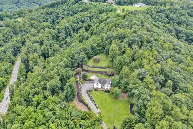 $799,900 | 8995 Jubal Early Highway, Hardy, VA 24101