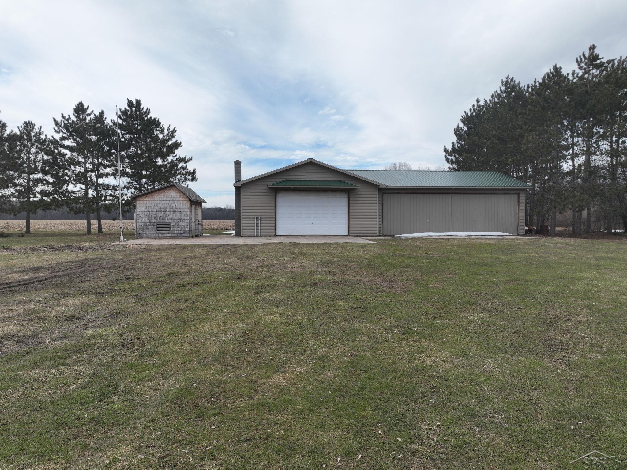 5258 South Steel Road Merrill, MI 48637 - Photo 30 of 48 50133448-670bea1b-52ce-47ff-92c8-8c8614098c32.JPG