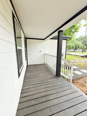 a house view with a backyard space