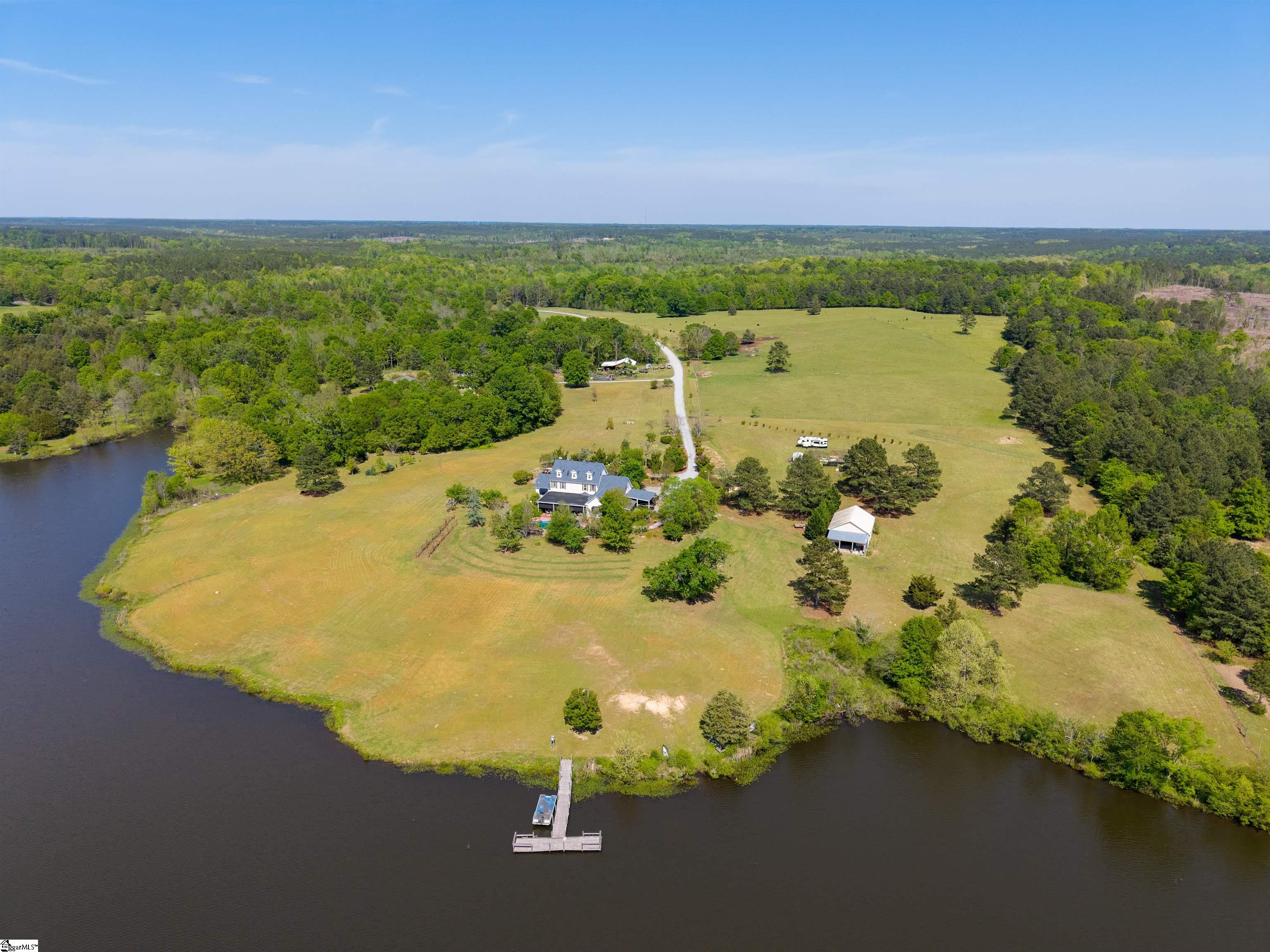 402 Nanaloo Avenue Waterloo, SC 29384 - Photo 2 of 42