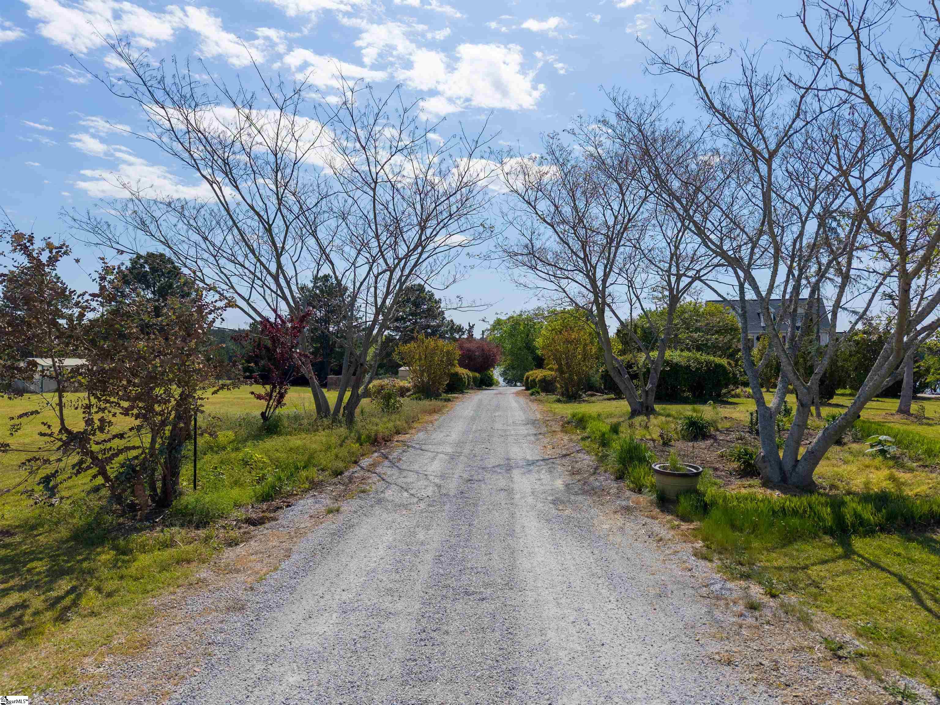 402 Nanaloo Avenue Waterloo, SC 29384 - Photo 4 of 42