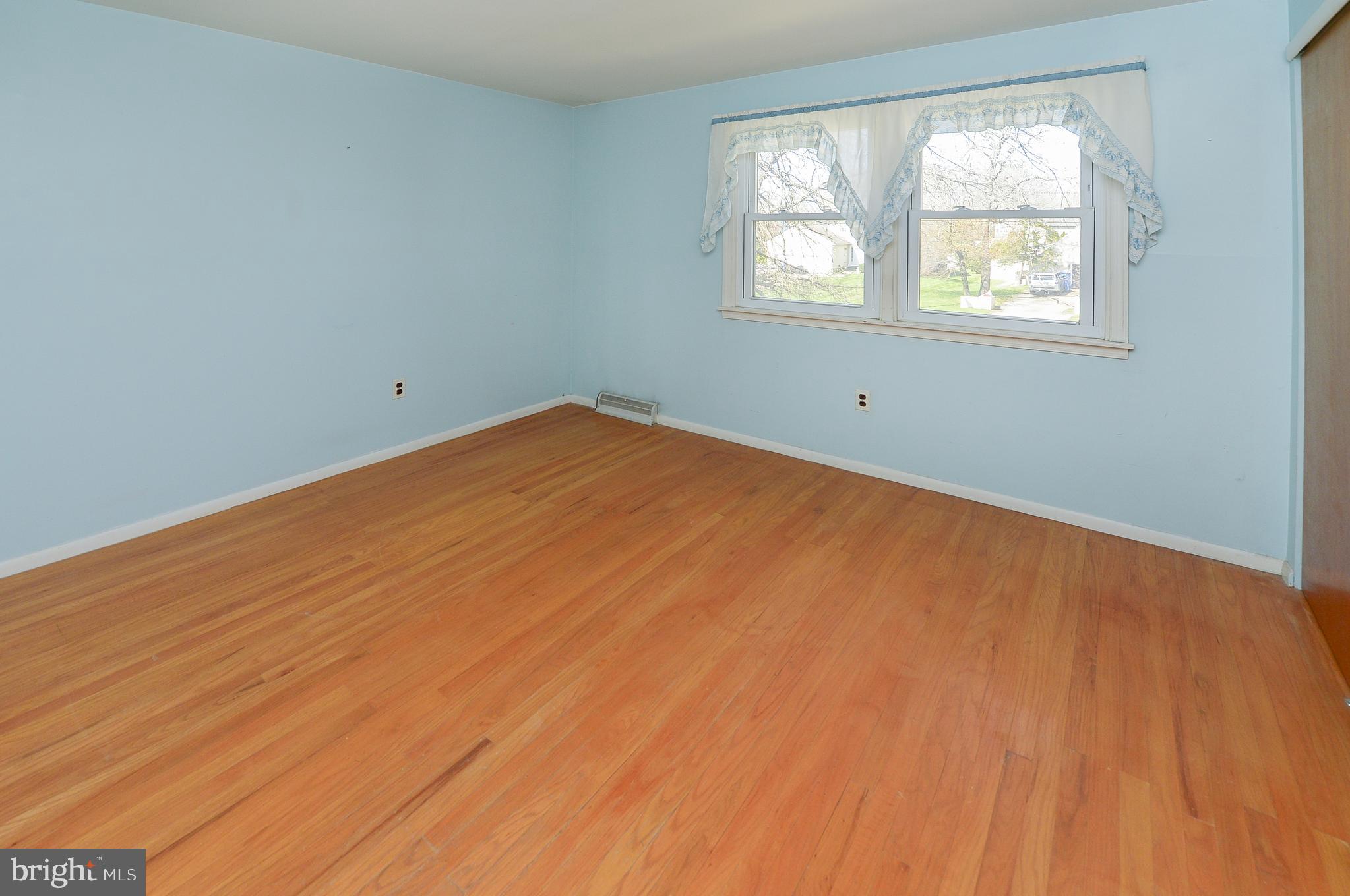 2501 Church Road Cinnaminson, NJ 08077 - Photo 15 of 23 Bedroom 1