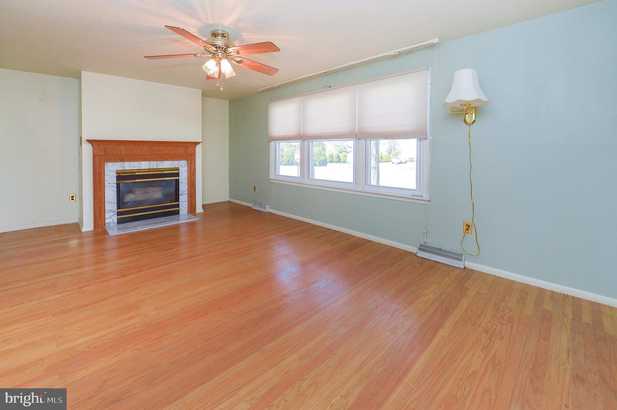 2501 Church Road Cinnaminson, NJ 08077 - Photo 3 of 23 Living room with gas fireplace