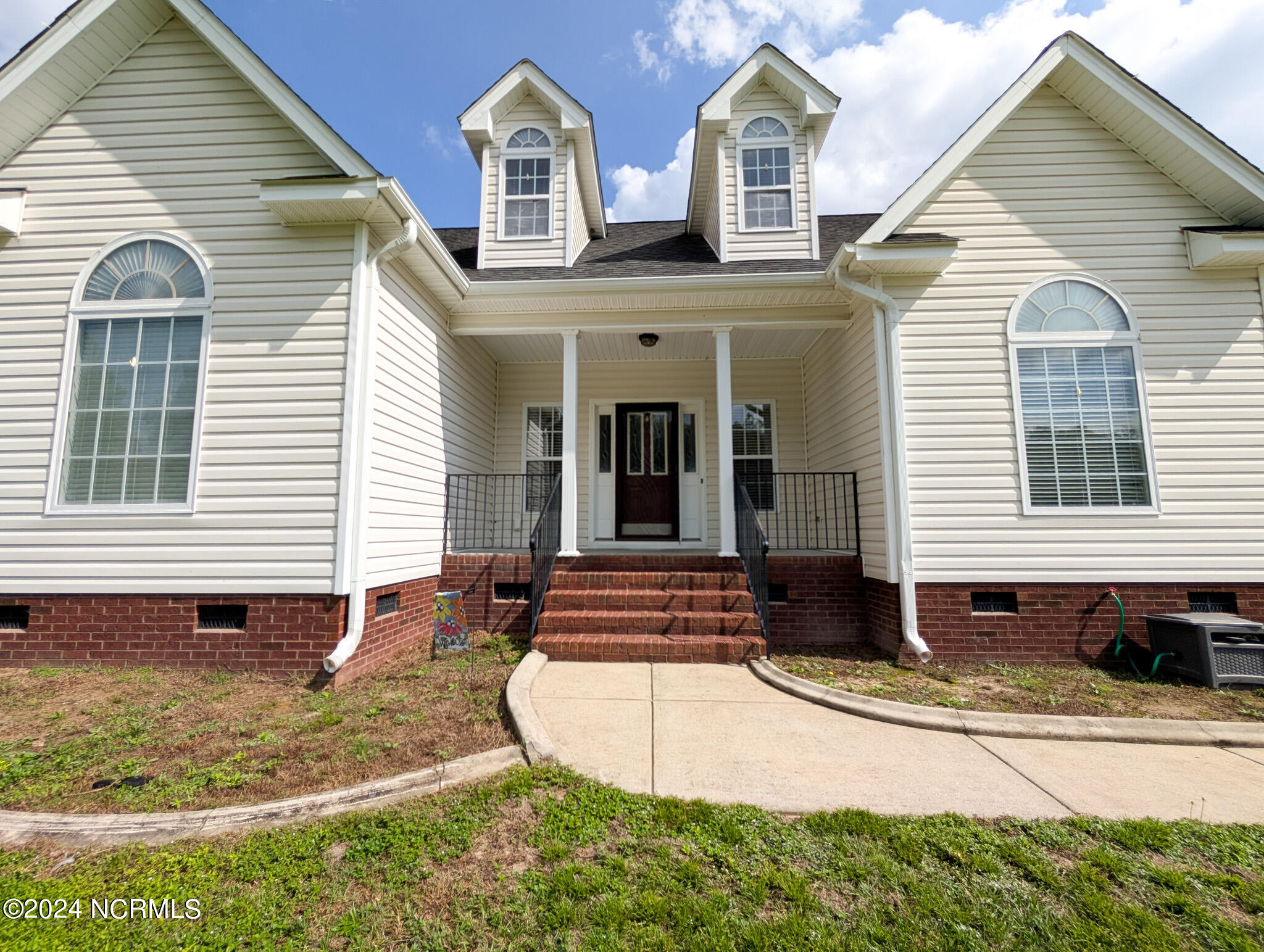856 Nor-Am Road Pikeville, NC 27863 - Photo 7 of 107 PXL_20240929_182559461
