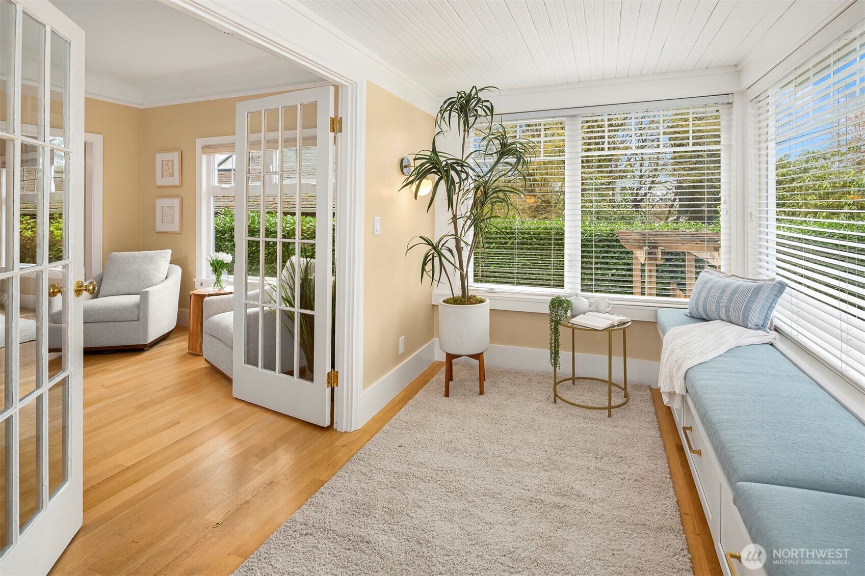 201 North 57th Street Seattle, WA 98103 - Photo 5 of 36 Gallery Image 5