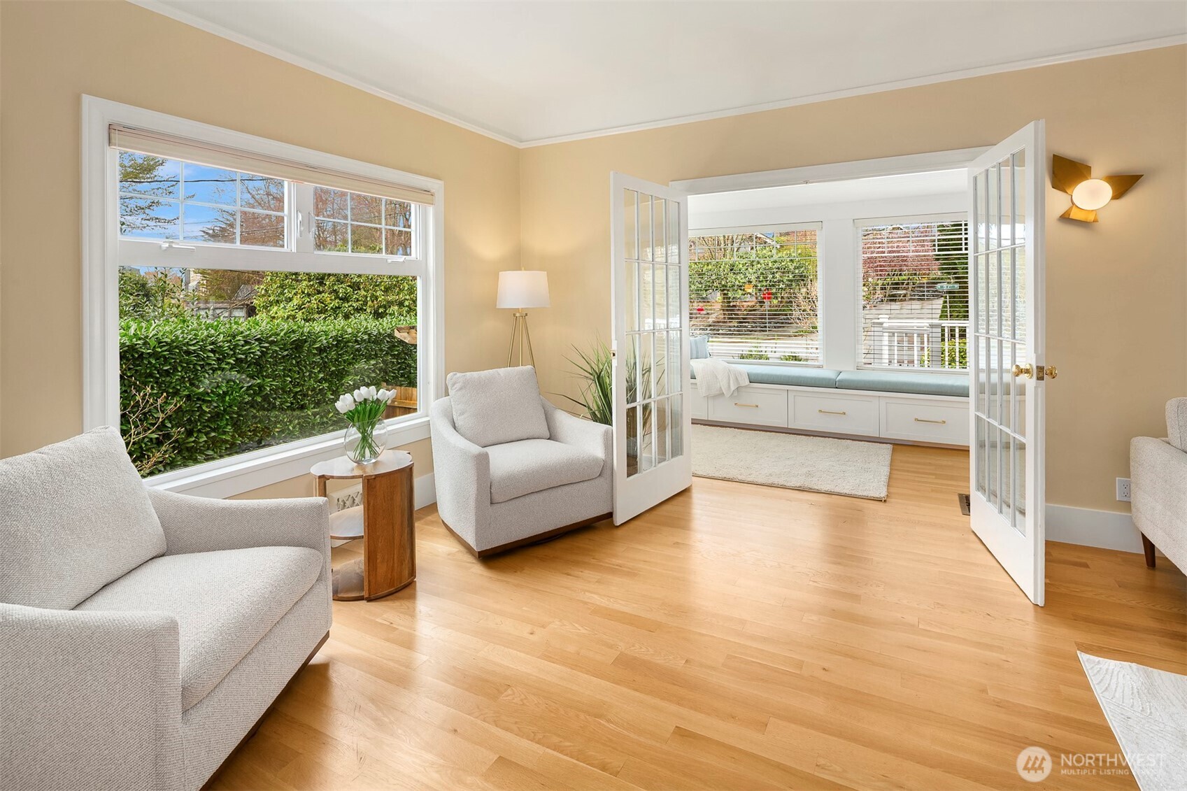 201 North 57th Street Seattle, WA 98103 - Photo 6 of 36 Gallery Image 6