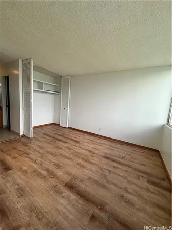 $2,350 | 2920 Ala Ilima Street, Unit 902, Honolulu, HI 96818