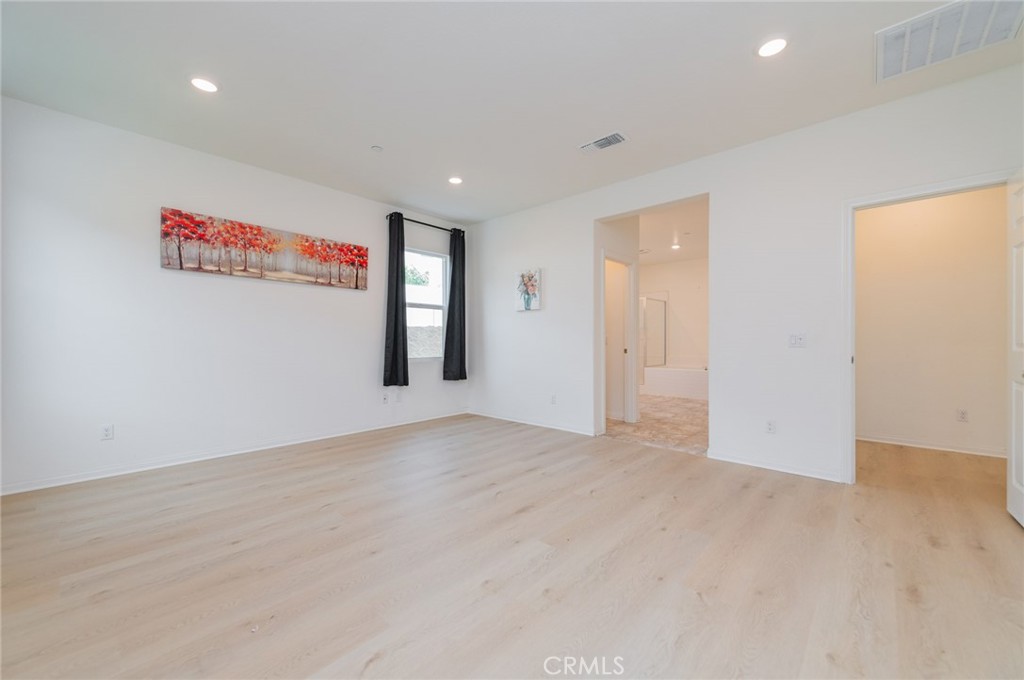 7309 Grazing Lane Riverside, CA 92507 - Photo 30 of 43 a view of an empty room