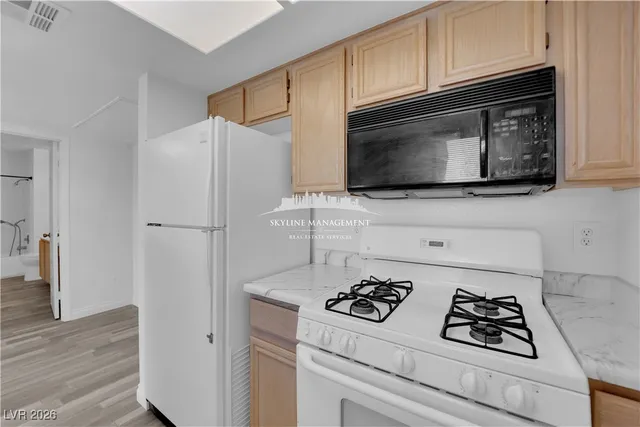 $1,450 | 8070 West Russell Road, Unit 2063, Las Vegas, NV 89113