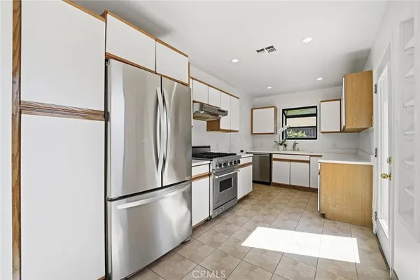 $785,000 | 18228 Keswick Street, Reseda, CA 91335